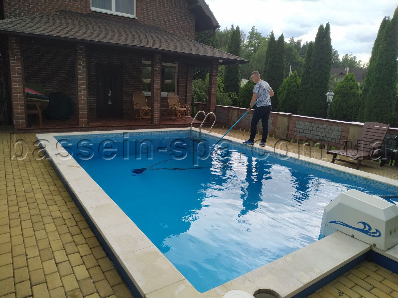 pool